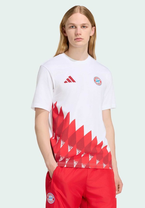 adidas Performance ADIDAS PERFORMANCE FC BAYERN MUENCHEN ANTHEM GRAPHIC T-SHIRT - Print T-shirt - white   team victory red