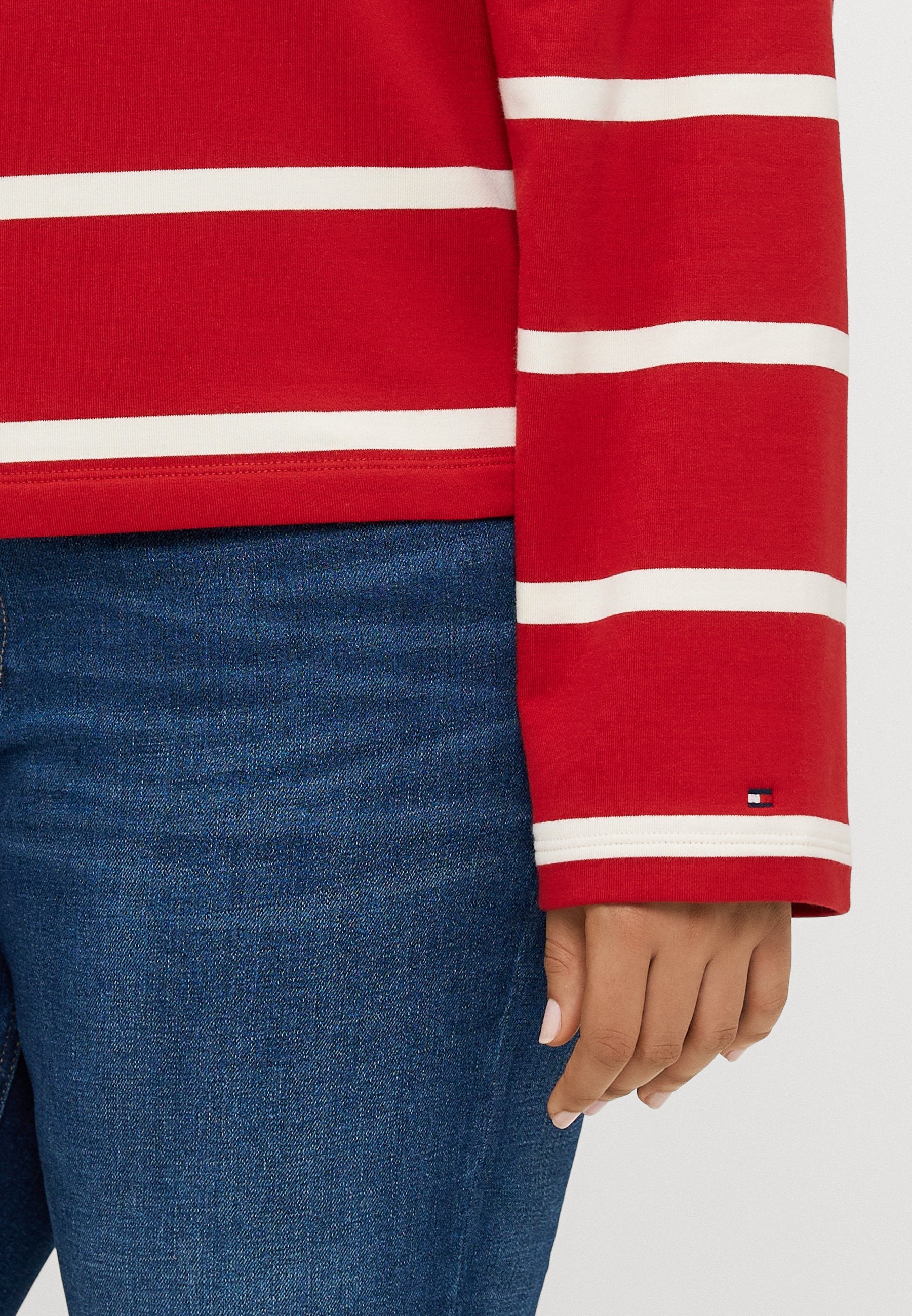 CURVE LOGO EMBROIDERY TERRY CREW NECK SWEATSHIRT Media 6