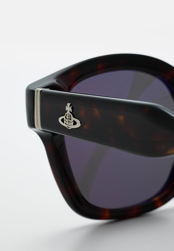 Vivienne Westwood ARTHUR