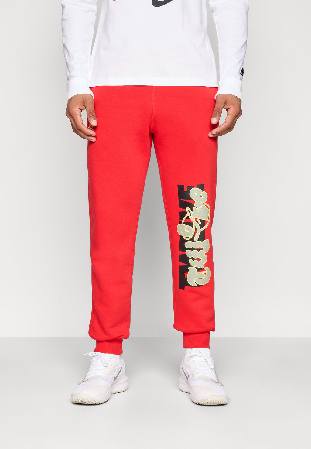 Nike Performance