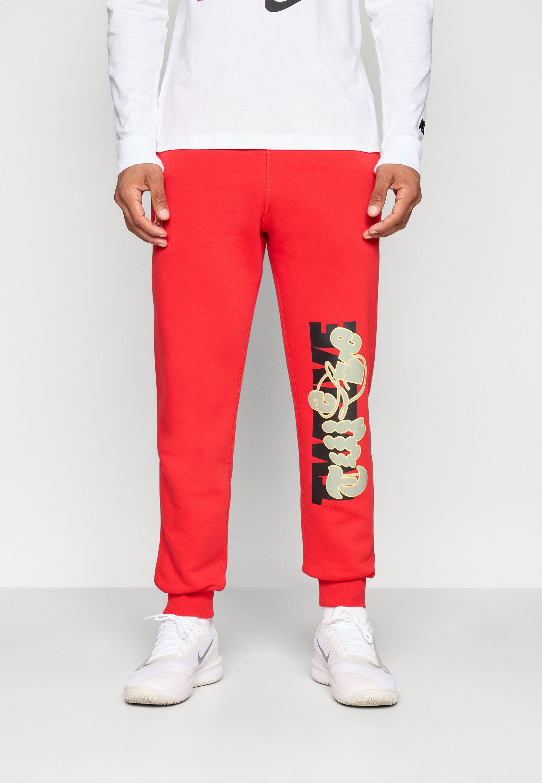 Nike Performance