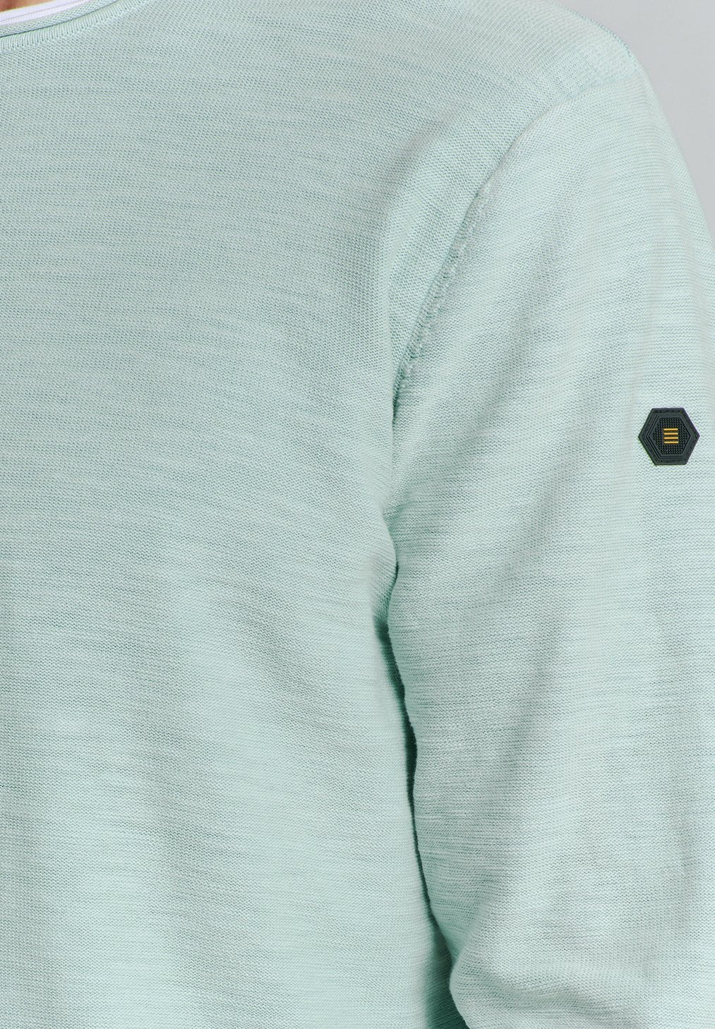 CREWNECK Media 7