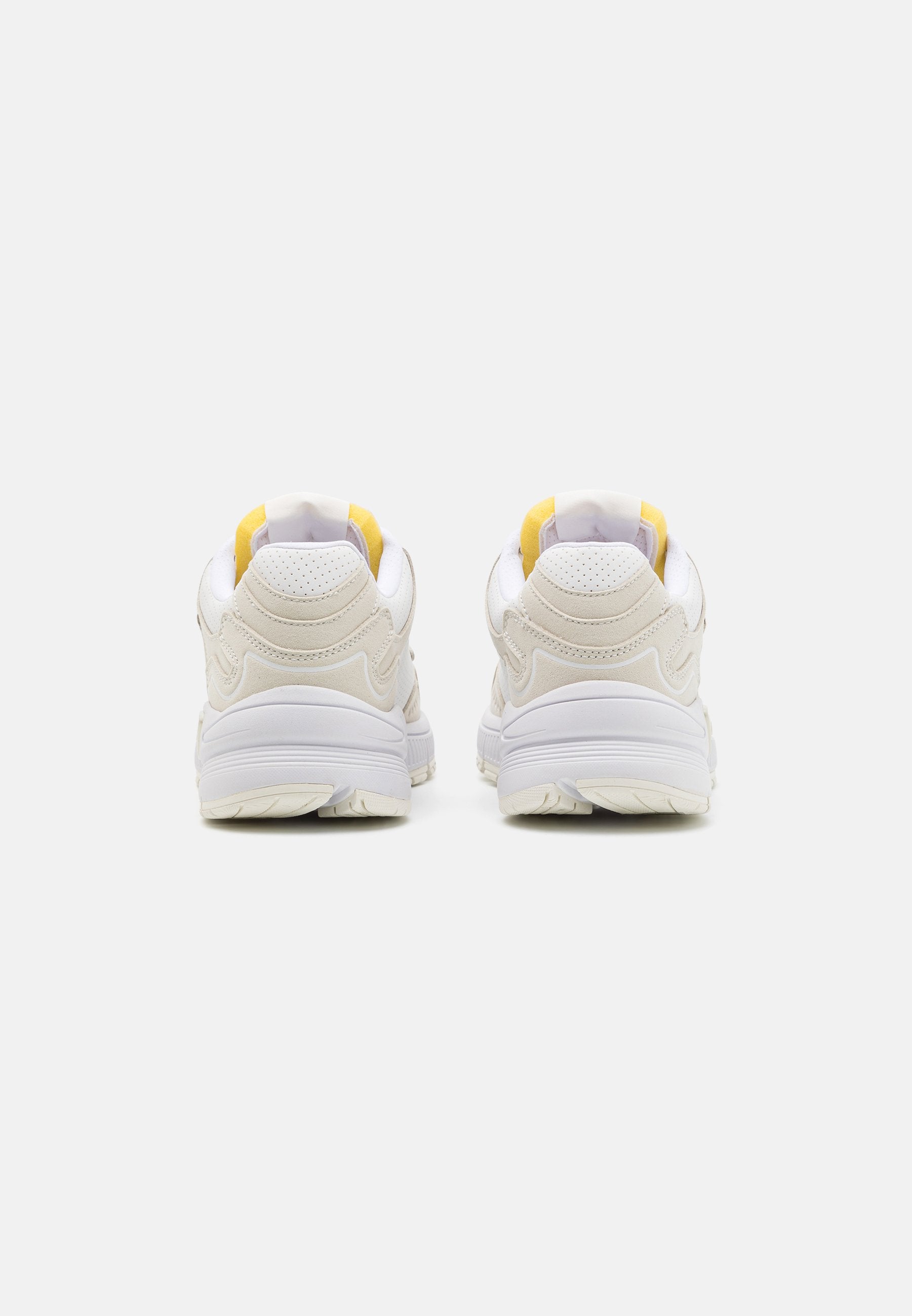 LACE UP Media 3