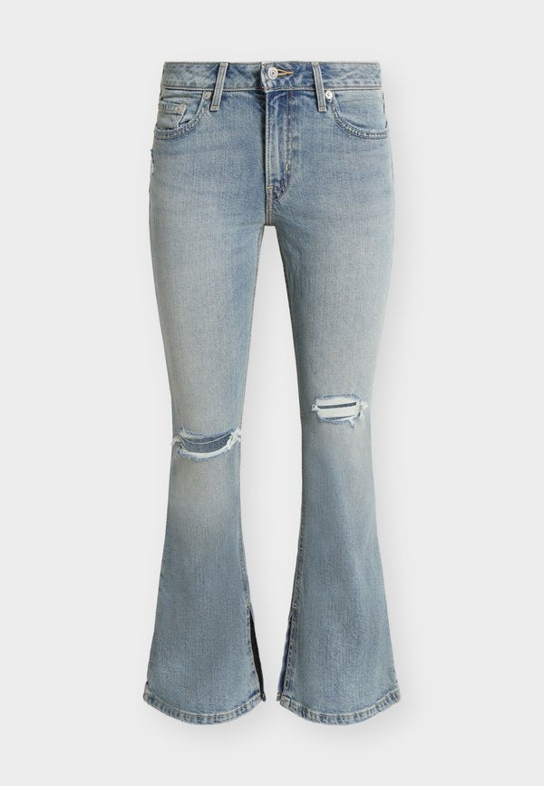 Levi's® LOW SLIM BOOT