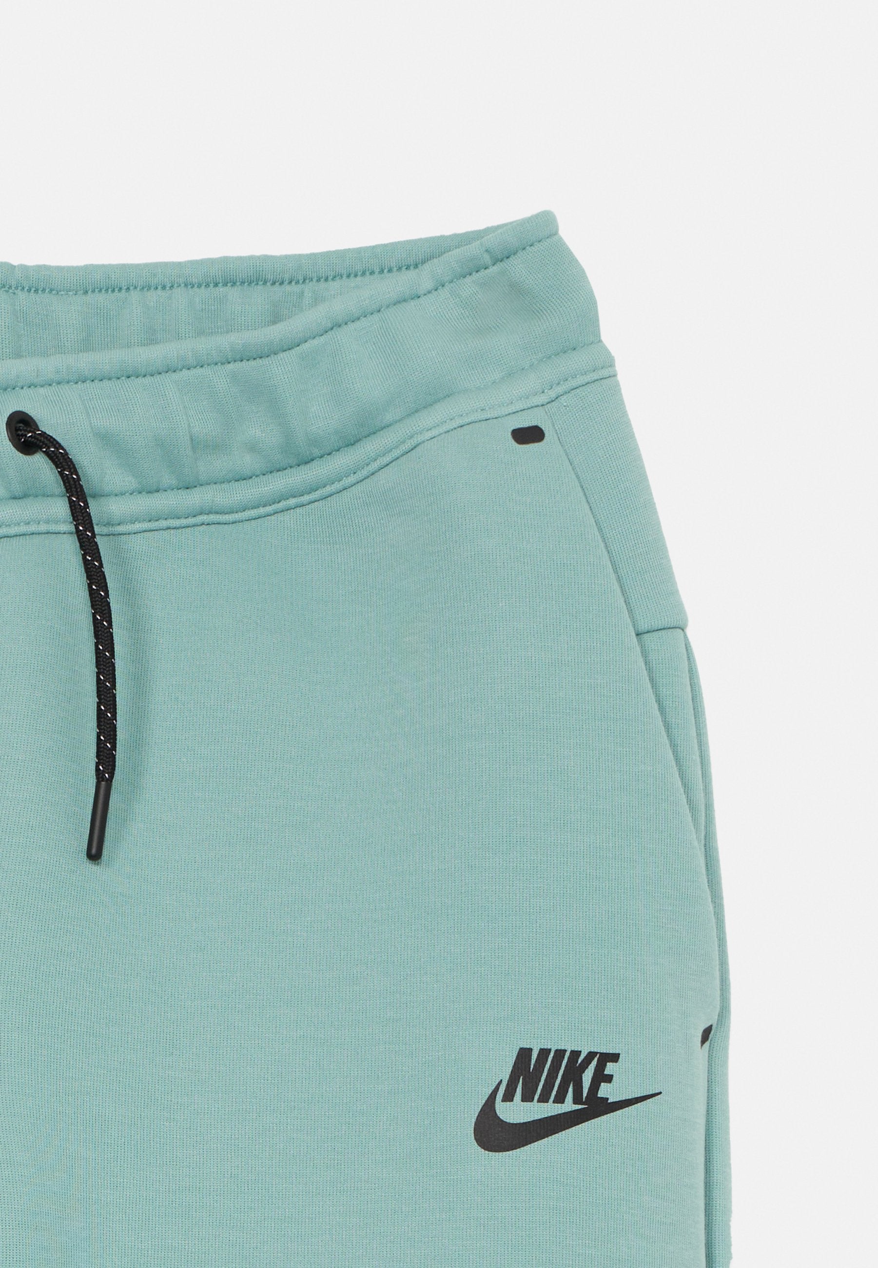 Nike Sportswear