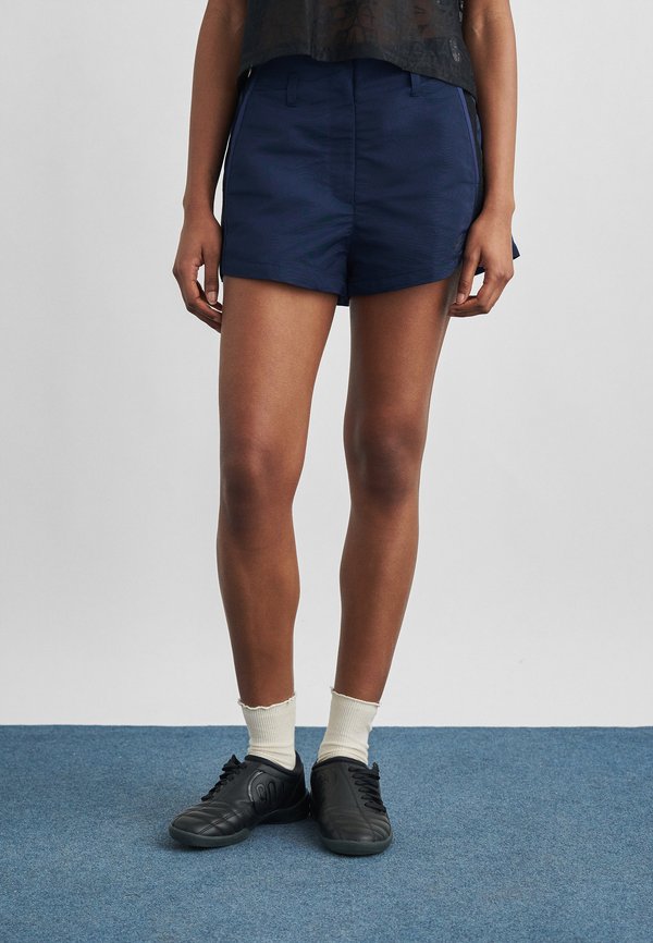 Nike Sportswear STREET - Shorts - midnight navy/black