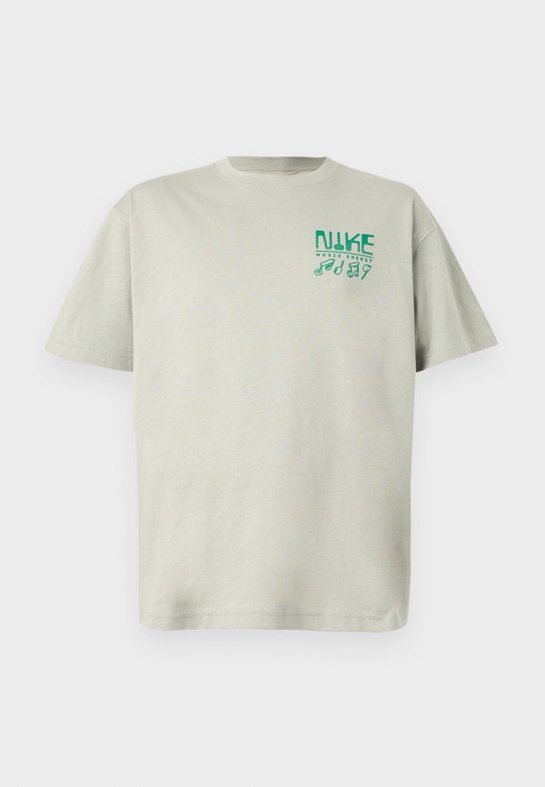 Nike Sportswear TEE SOUNDS UNISEX - Print T-shirt - spruce fog