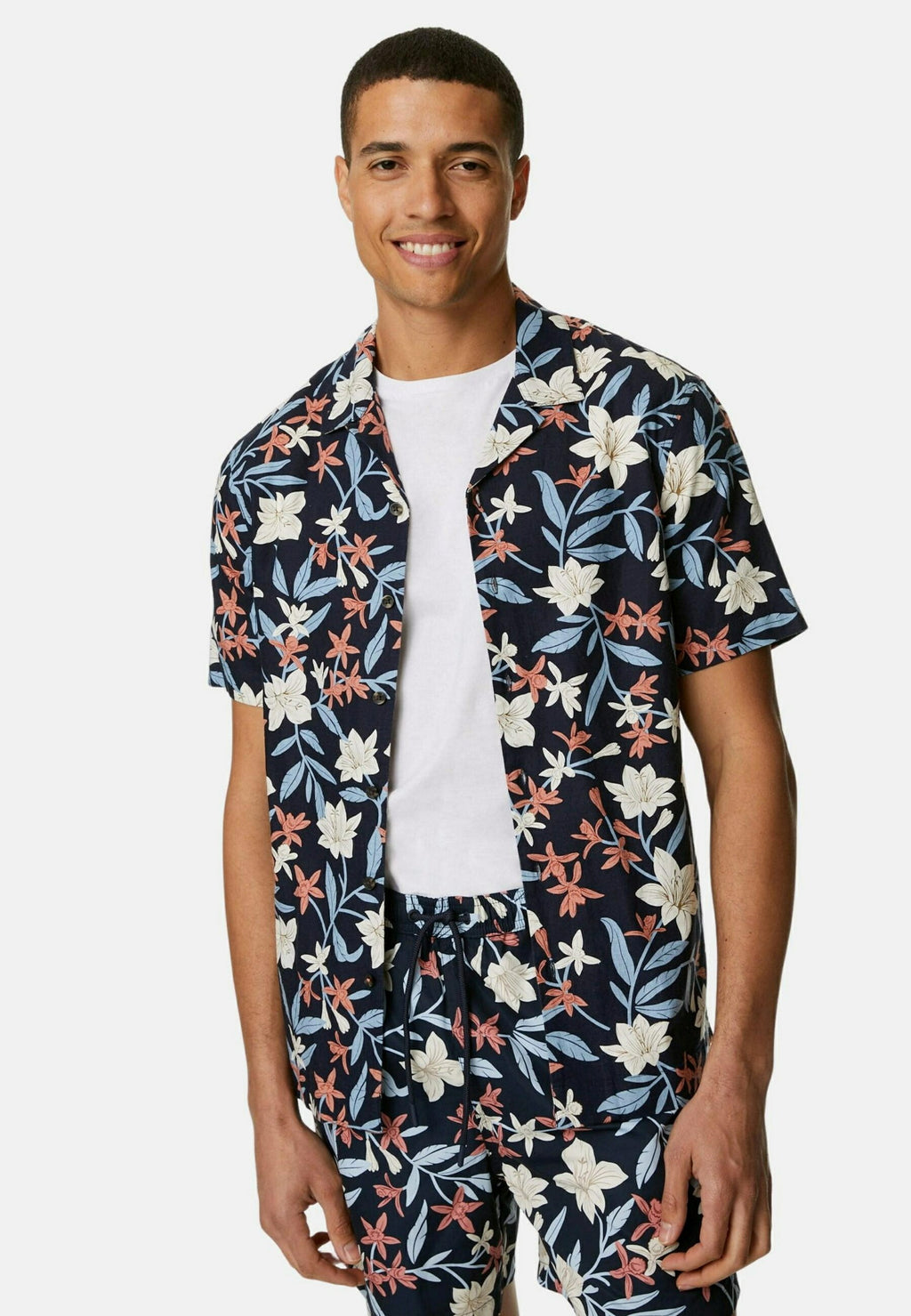 Marks & Spencer EASY IRON HAWAIIAN PRINT