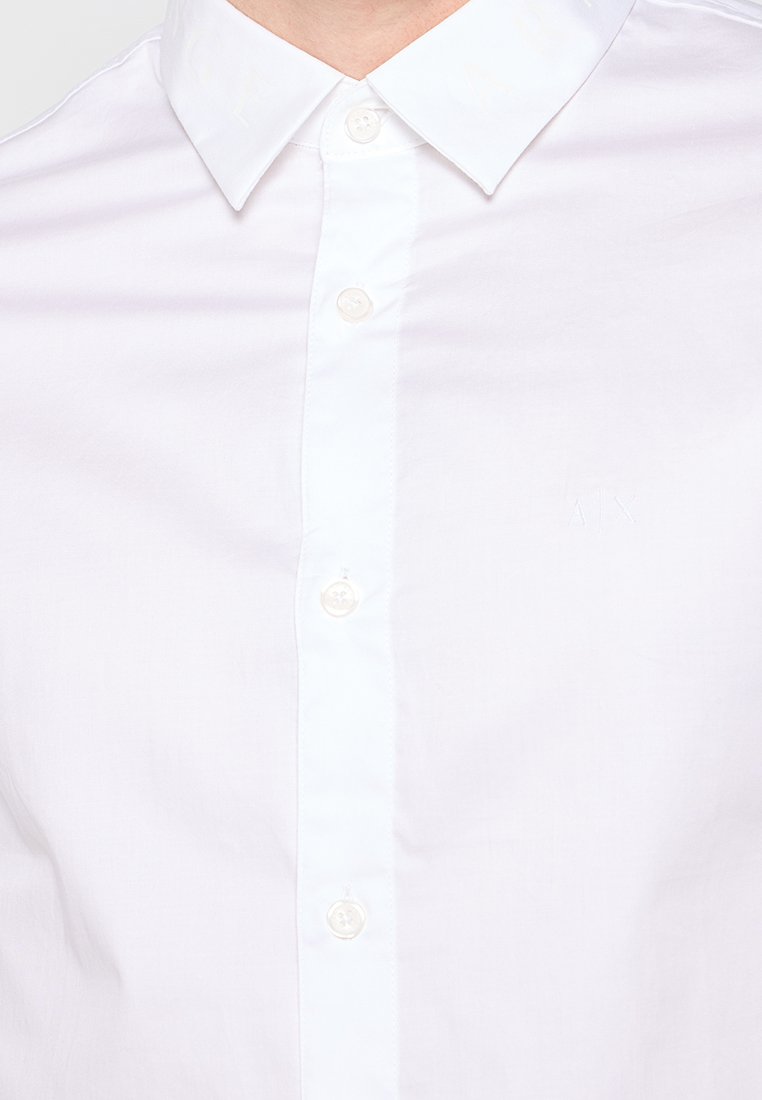 REGULAR FIT Media 2