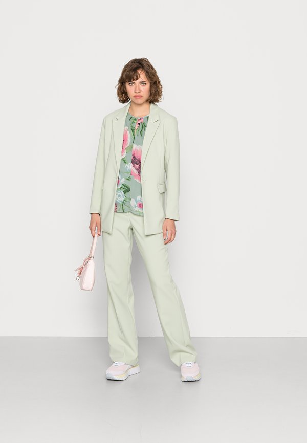 Vero Moda VMKATNISS BUTTON
