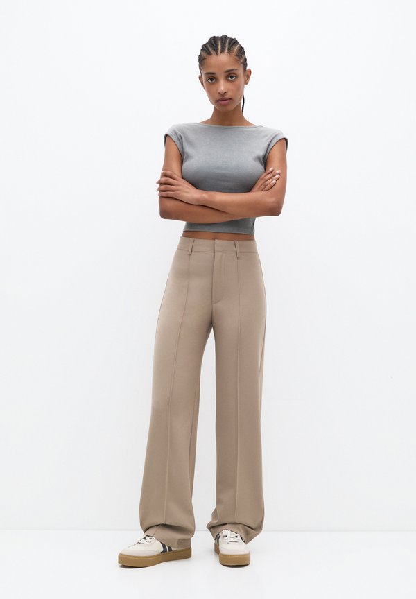 PULL&BEAR SEAMED