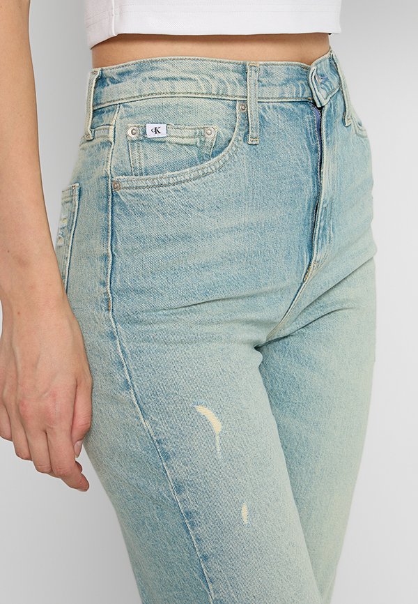 Calvin Klein Jeans