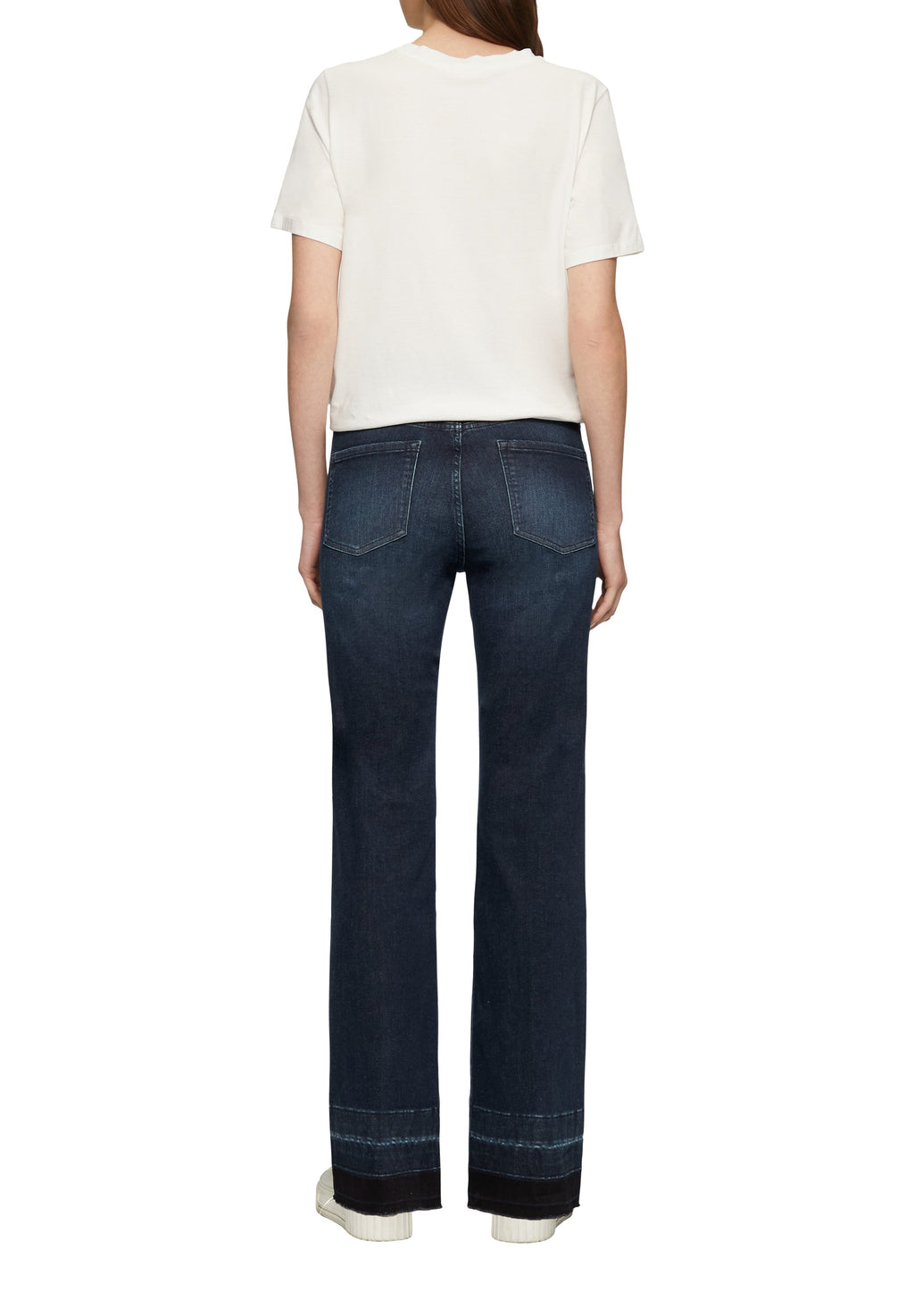 s.Oliver Flared Jeans Media 4