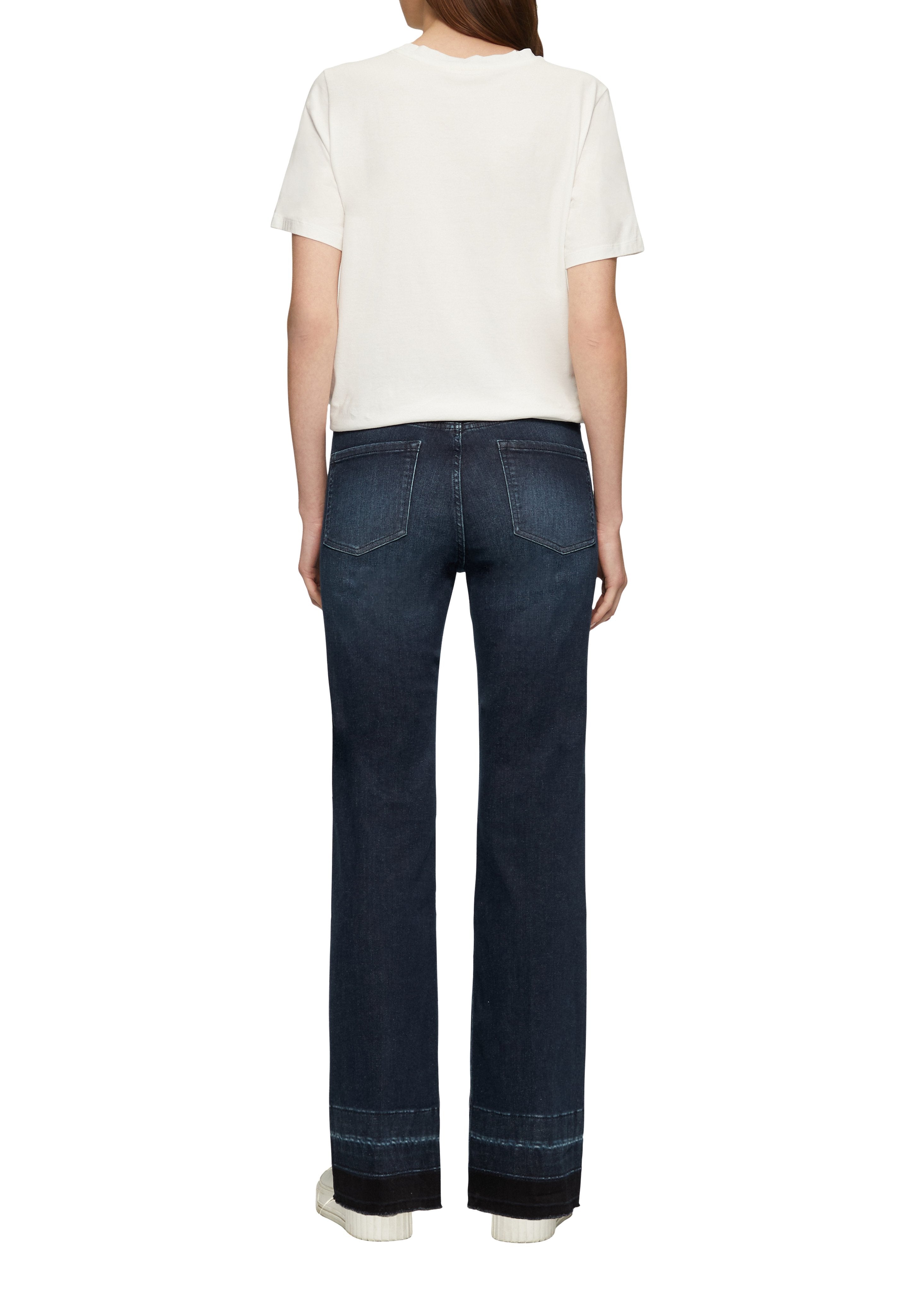 s.Oliver Flared Jeans Media 4