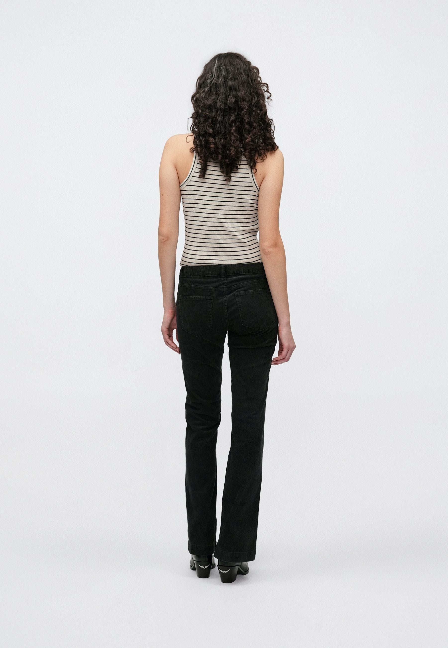GAP LONG AND LEAN