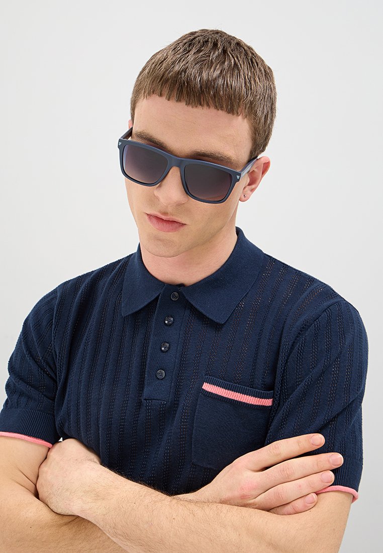 Calvin Klein Jeans Sonnenbrille Media 2