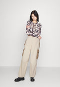 BDG Urban Outfitters CONTRAST