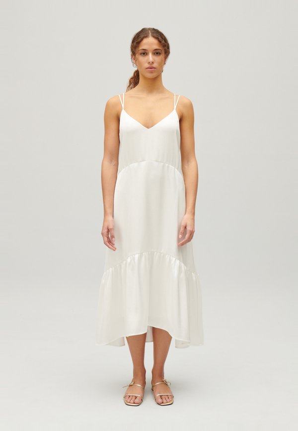 Claudie Pierlot ROBE MIDI SATINÉE