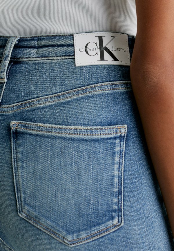 Calvin Klein Jeans HIGH RISE