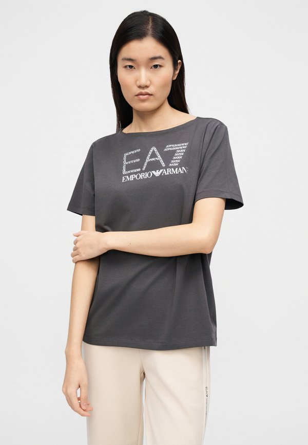 EA7 Emporio Armani