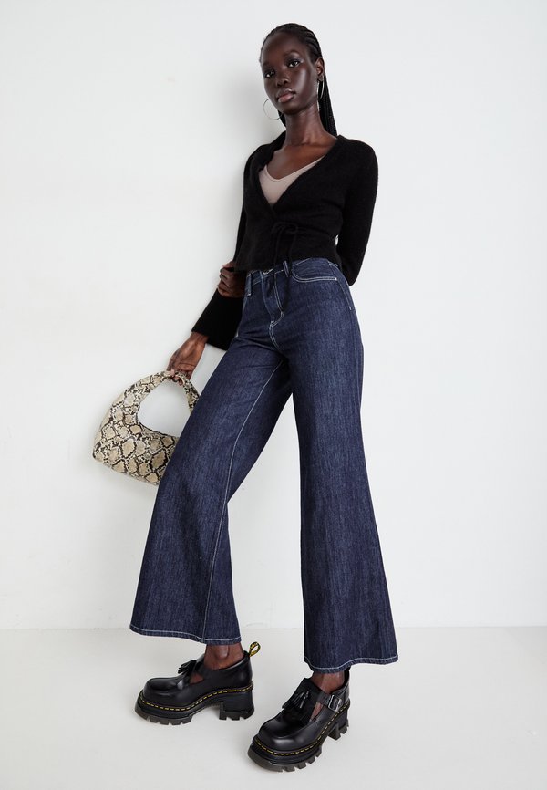 Gina Tricot