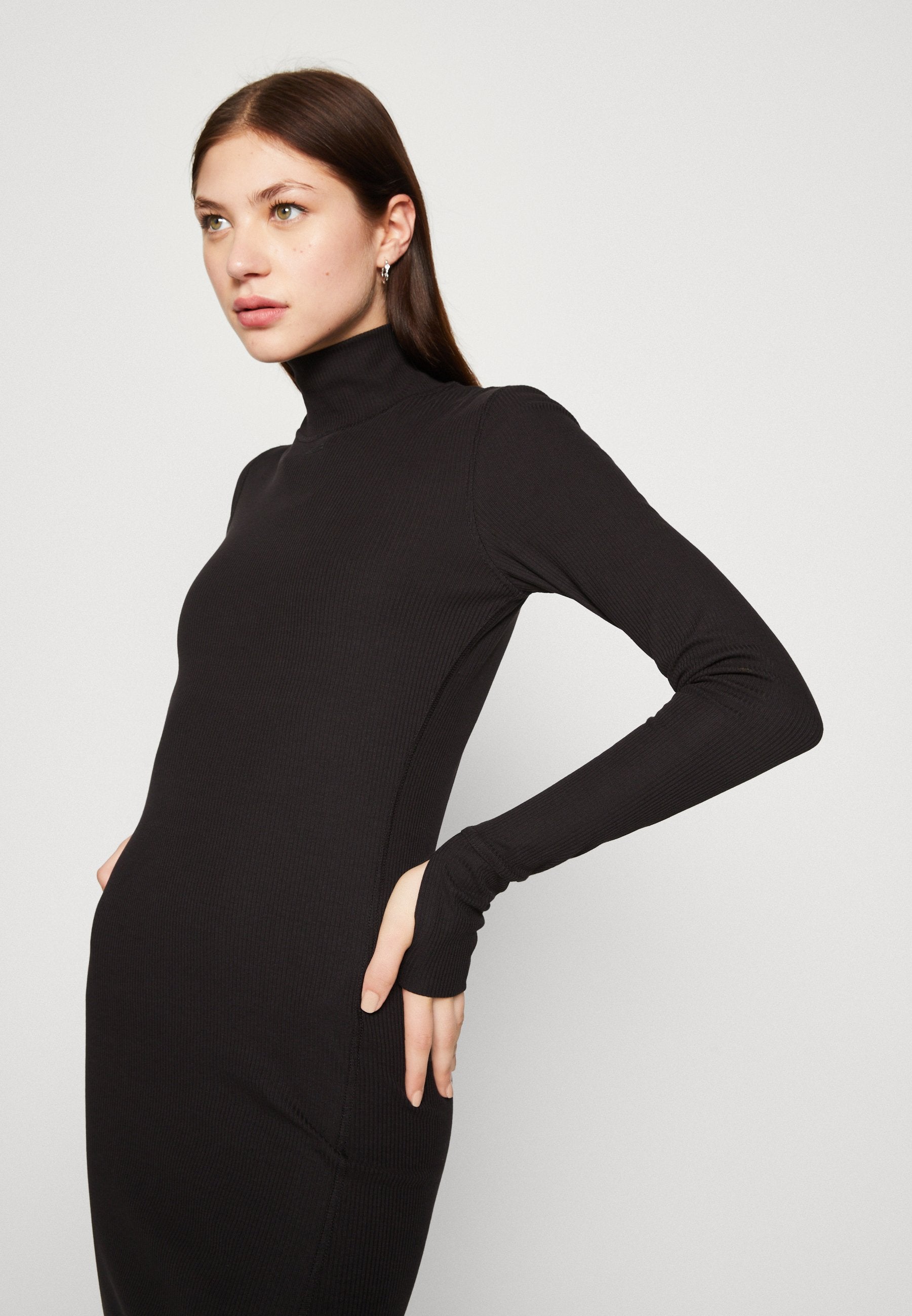 SLIM RIB DRESS MOCK L\S WMN Media 5