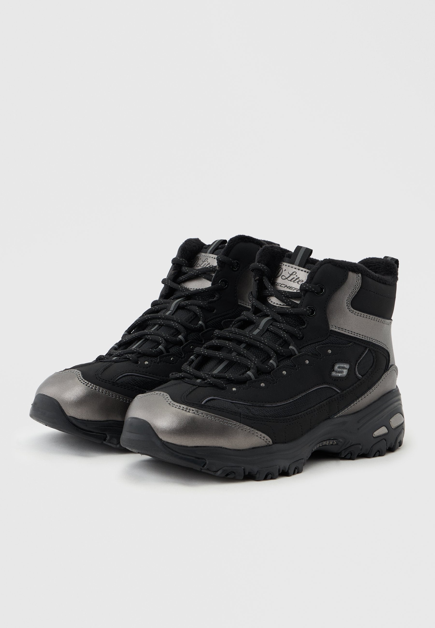Skechers