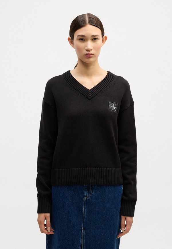 Calvin Klein Jeans BADGE V NECK SWEATER