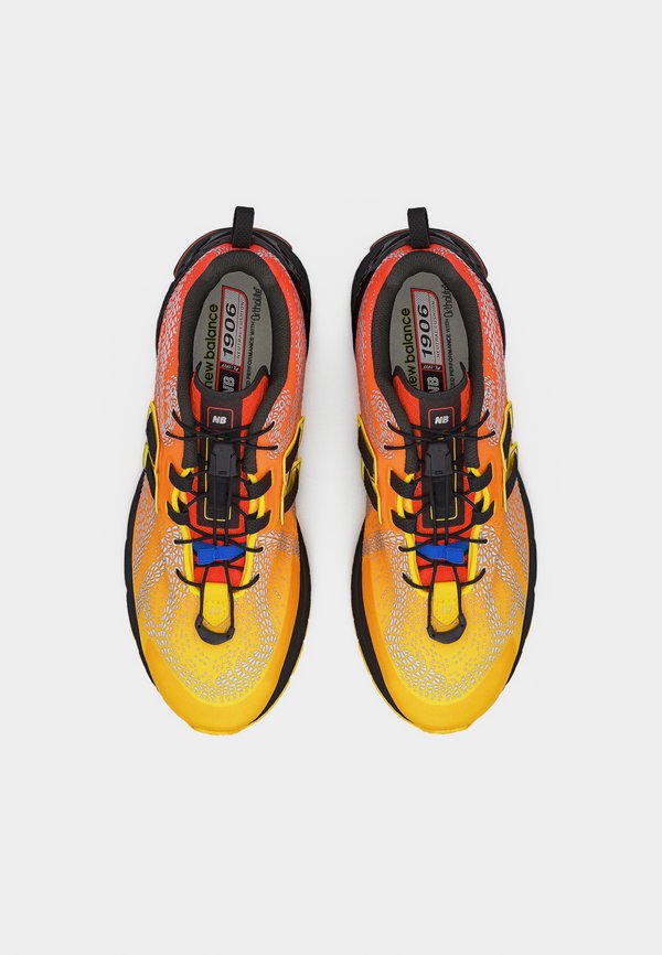 New Balance U1906 UNISEX