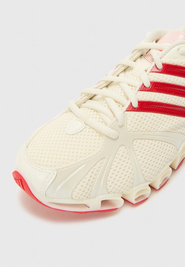 adidas Originals MEGA GHOSTRIDE W