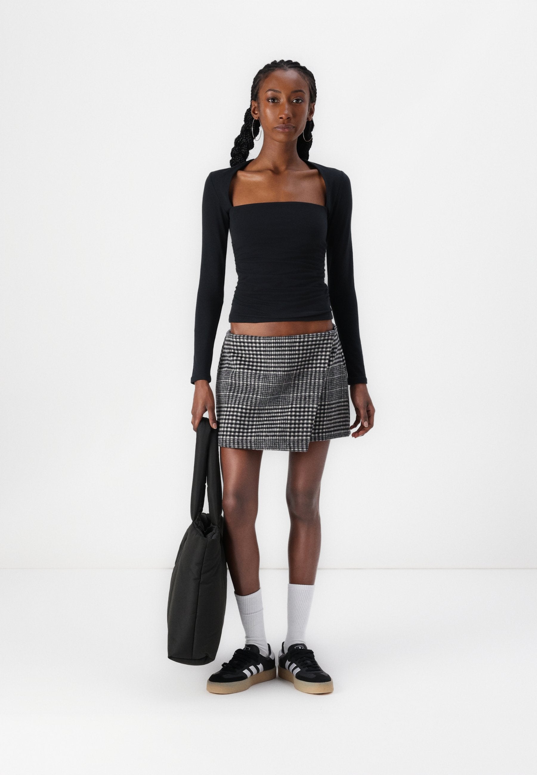 Abercrombie & Fitch Mid Rise Wrap Skort
