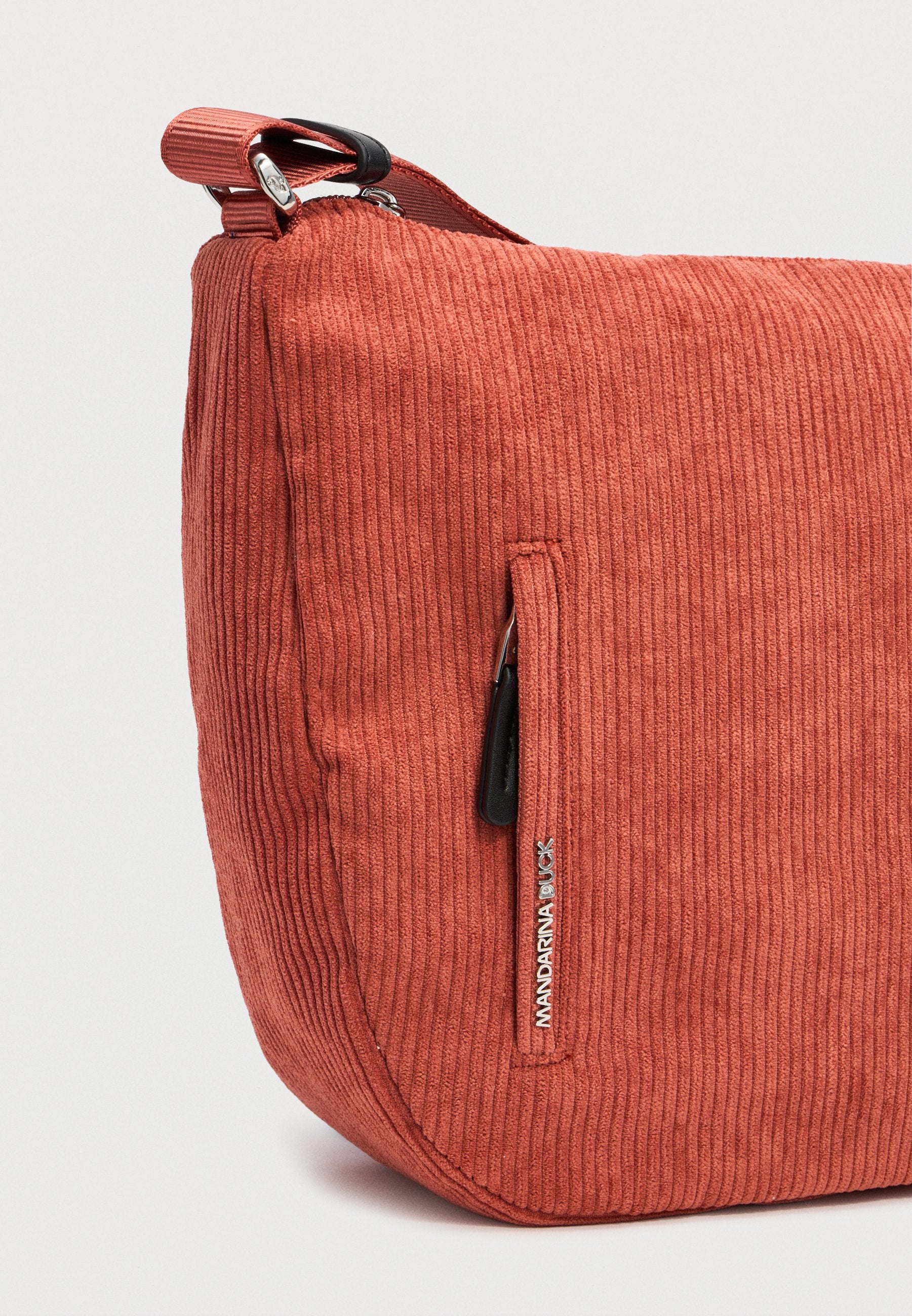 Mandarina Duck HUNTER