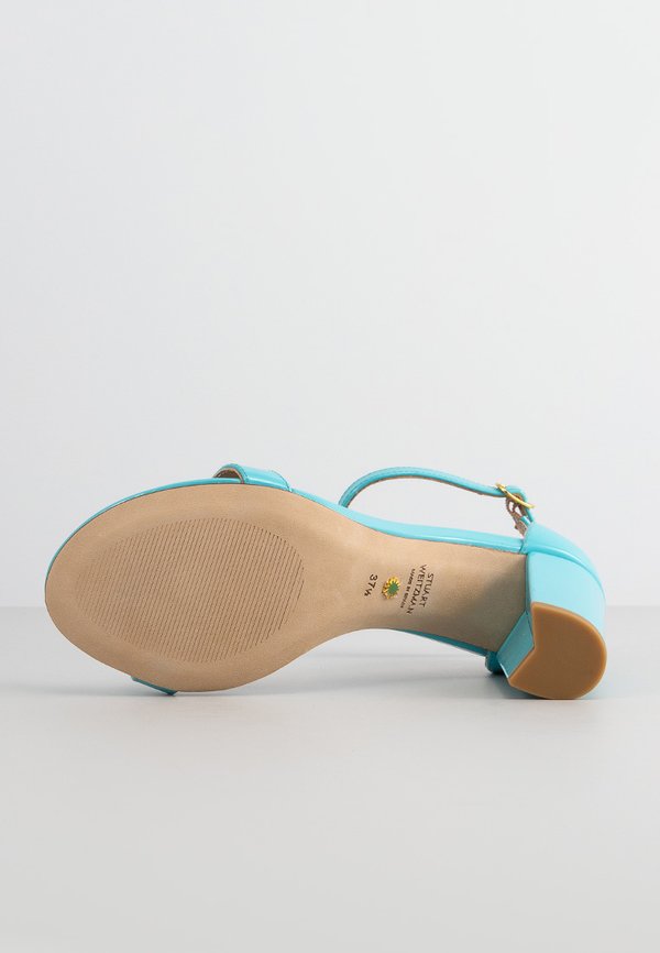 Stuart Weitzman NEARLYNUDE