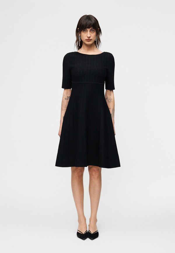Hervé Léger THE DONNA DRESS