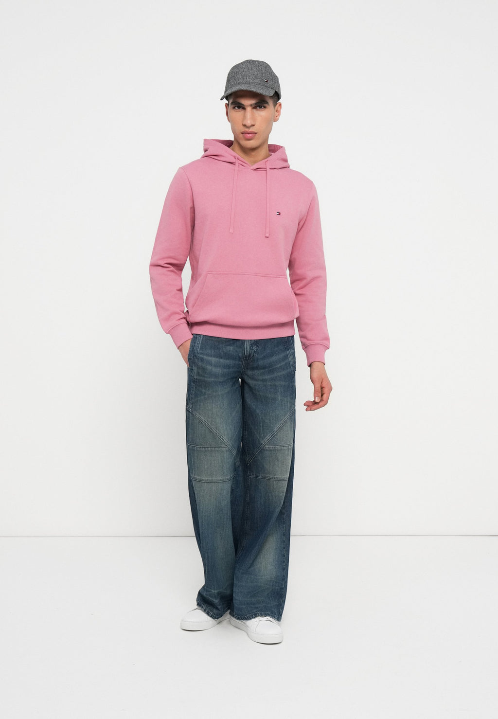 FLAG EMBROIDERY TERRY DRAWSTRING HOODY Media 2