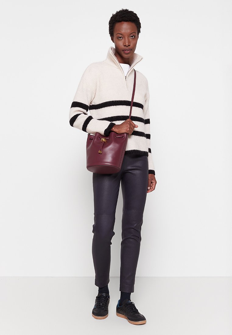 Lauren Ralph Lauren AKOLETA