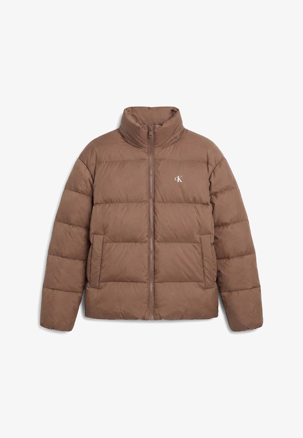 Calvin Klein Jeans ESSENTIAL SHORT PUFFER - Down jacket - sugar almond