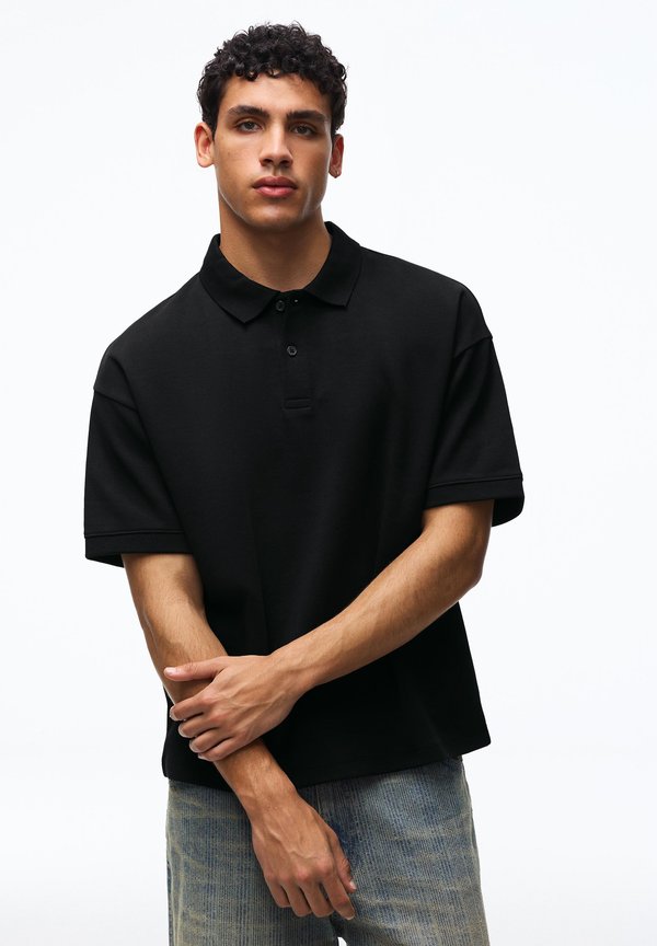 Bershka SHORT SLEEVE  - Polo shirt - black