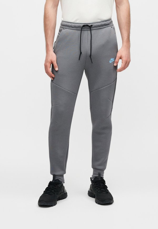 Nike Sportswear Tracksuit bottoms - smoke grey/blue
