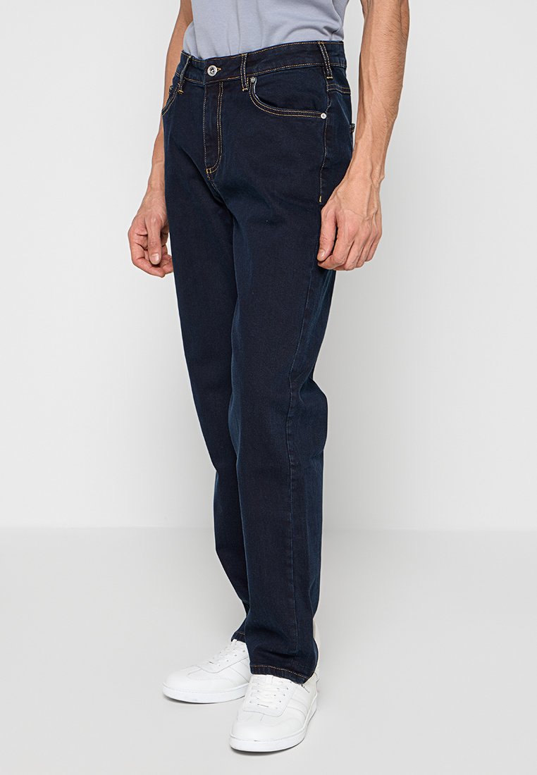 Lindbergh Jeans Straight Leg Media 2