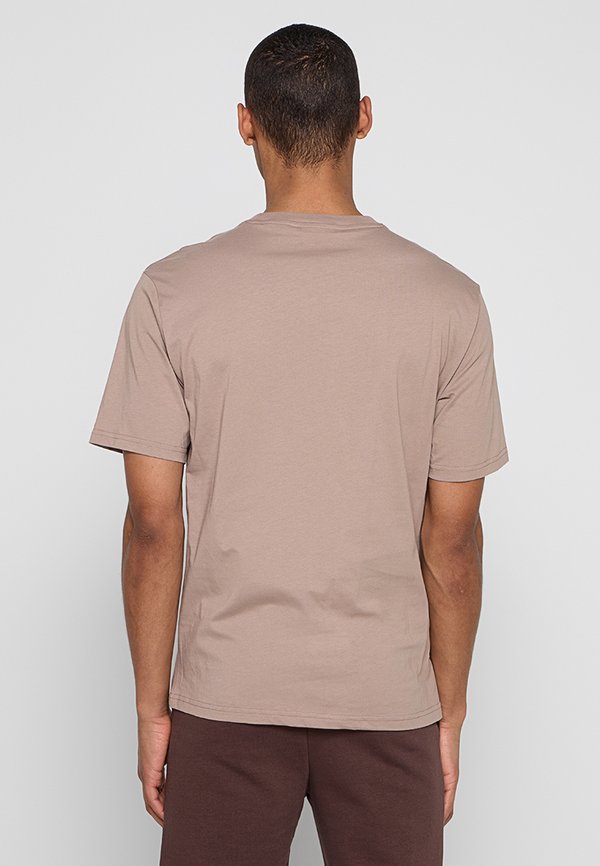 Fila RELAXED FIT