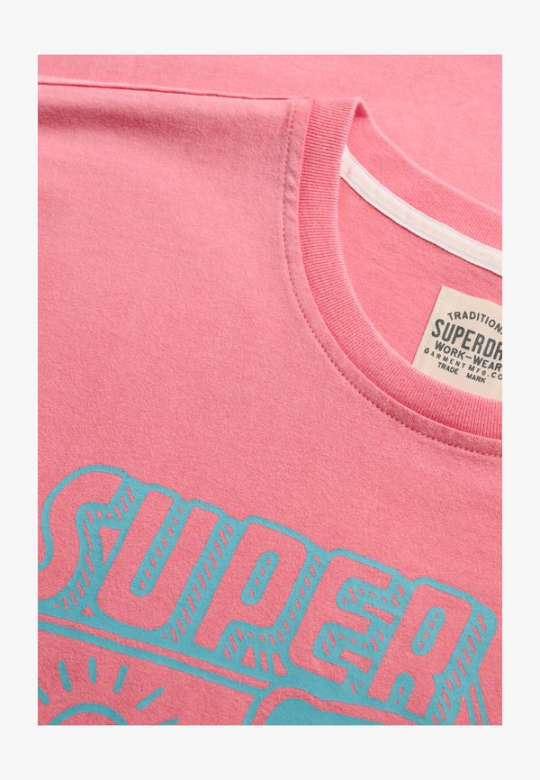 Superdry & Co ROADSIDE TRADE  - Print T-shirt - desert rose pink