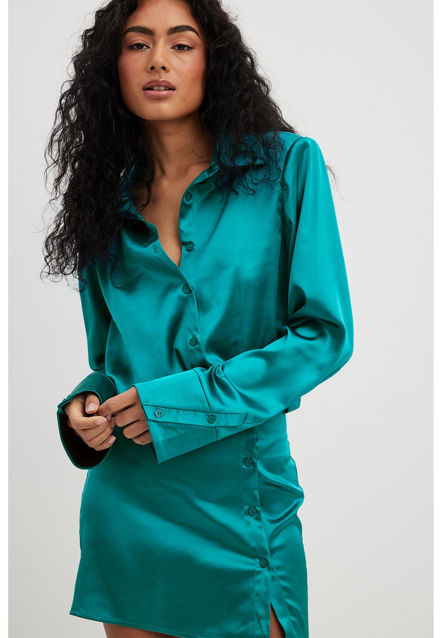 NA-KD JANKA POLLANI LONGSLEEVE SHIRT DRESS