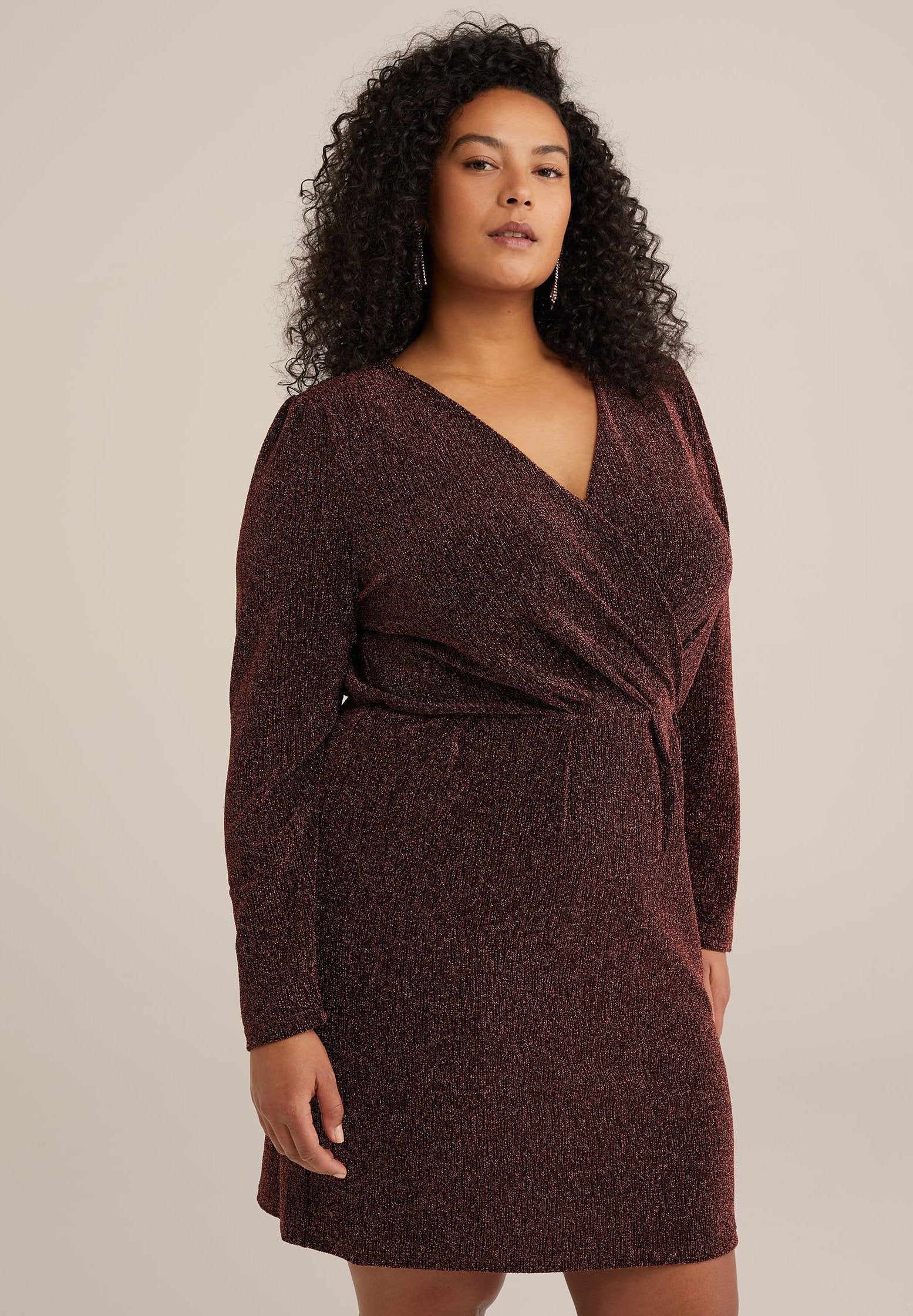 WE Fashion CURVE