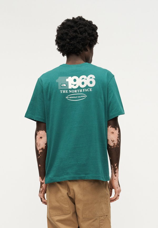 The North Face TRACK RELAXED TEE UNISEX