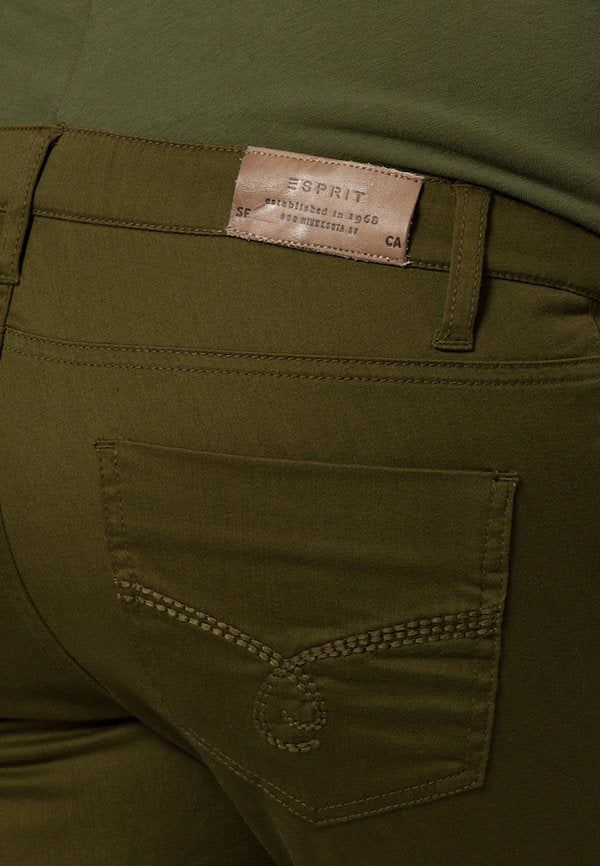 Esprit Maternity