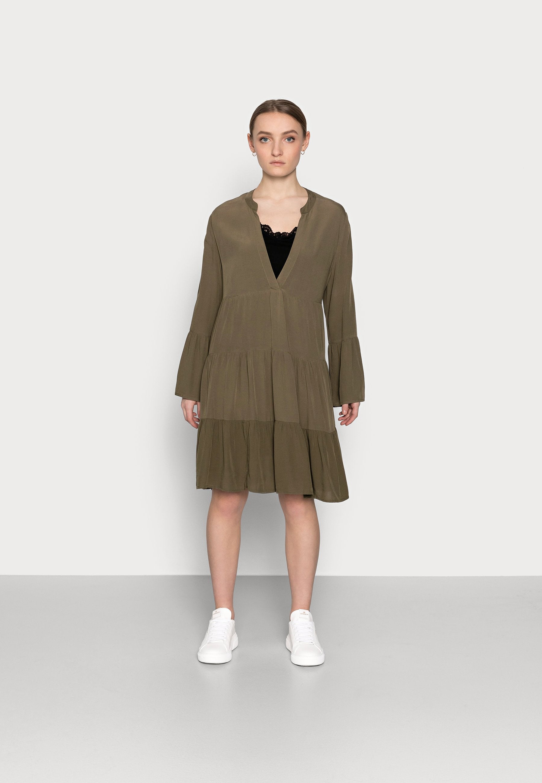 ONLNANCY ATHENA DRESS Media 2