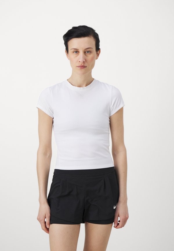 Nike Performance NIKECOURT ADVANTAGE  - Sports T-shirt - white/white