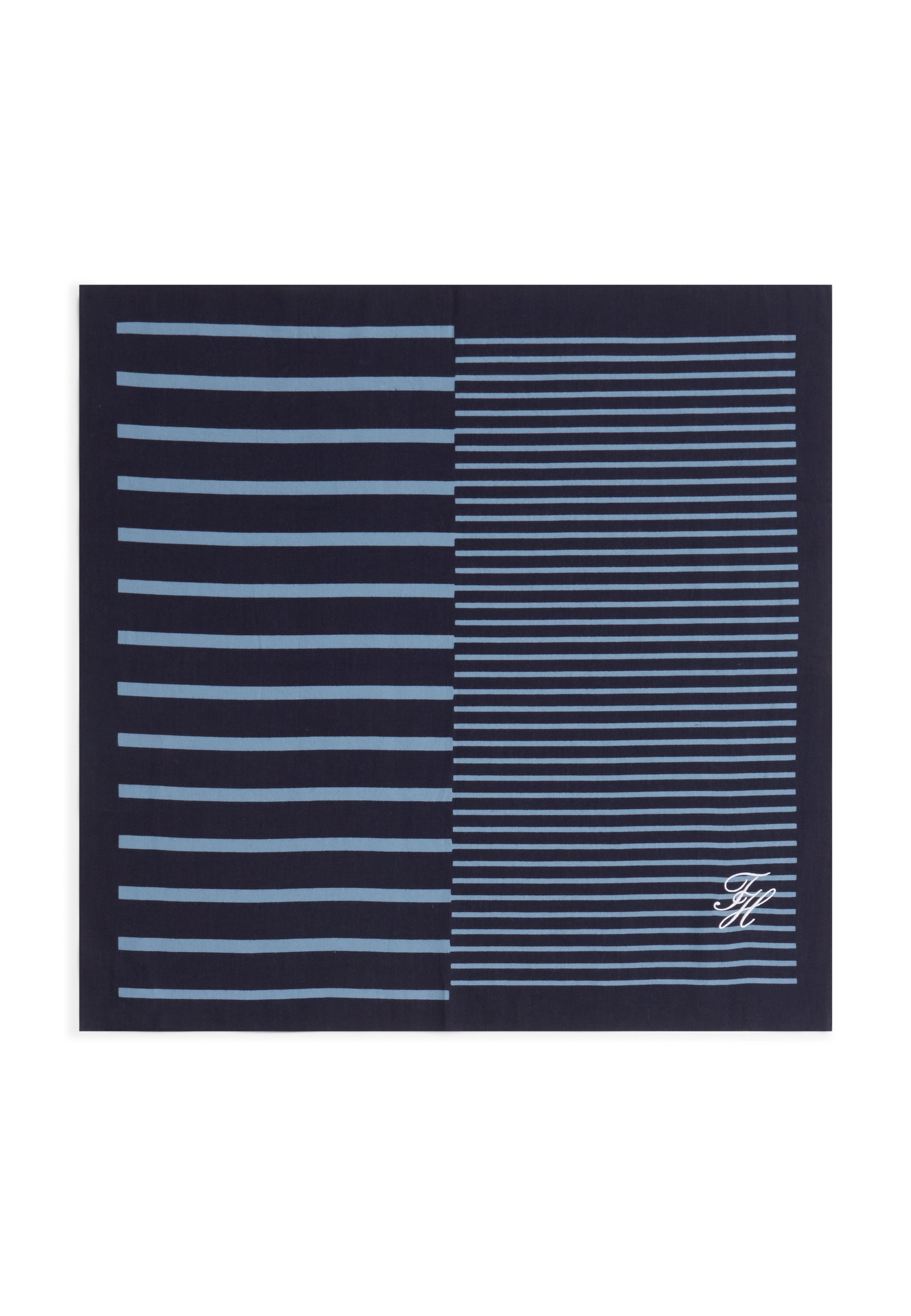 LOGO SQUARE SCARF Media 1