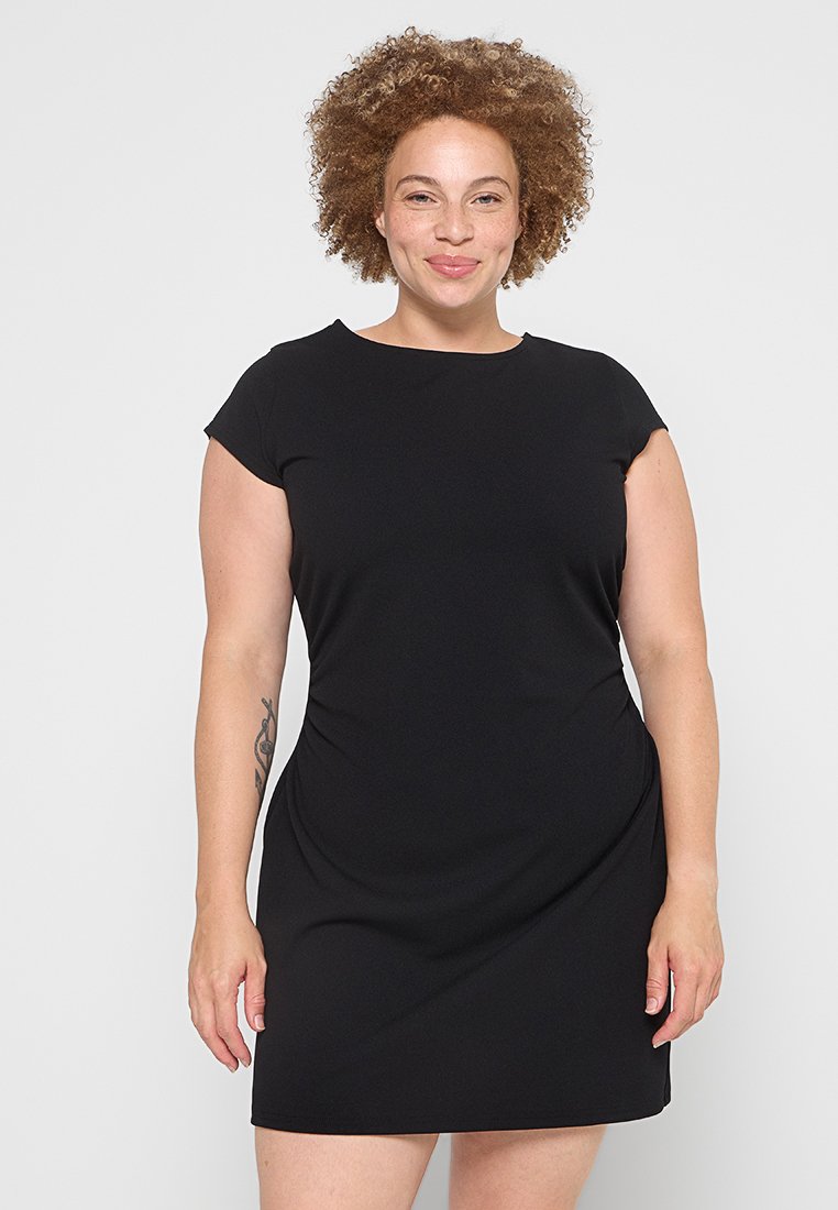 Schwarzes Kurzarmkleid mit rundem Ausschnitt und weichem, glattem Stoff. Hat eine figurbetonte Form und schlanke Silhouette.